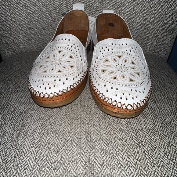 Spring Step Ingrid Soft Leather Slip On Loafer White Women Size 6.5 EU 37 NIB - Picture 3 of 13